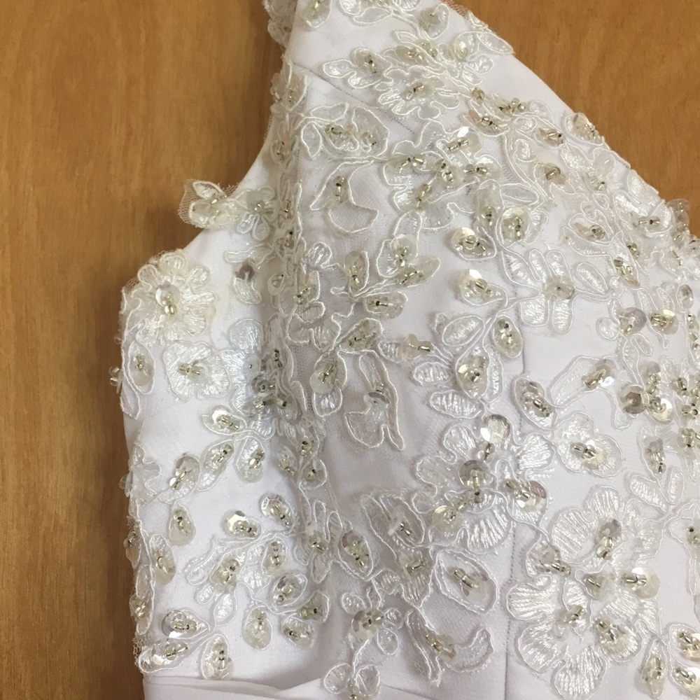 Beautiful White Evening Gown SMALL